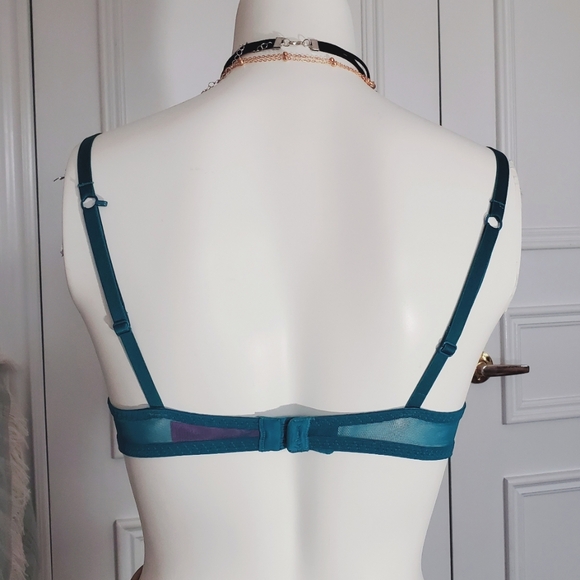 La Senza Lightly Lined Vibrant Blue/Teal Plunge "Obsession" Bra- 32B - Picture 2 of 16